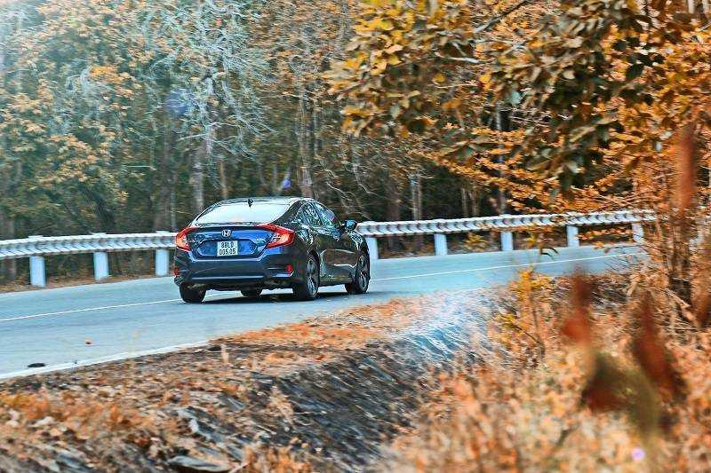 Giá dưới 800 triệu, Honda Civic từ địa ngục lên thiên đàng