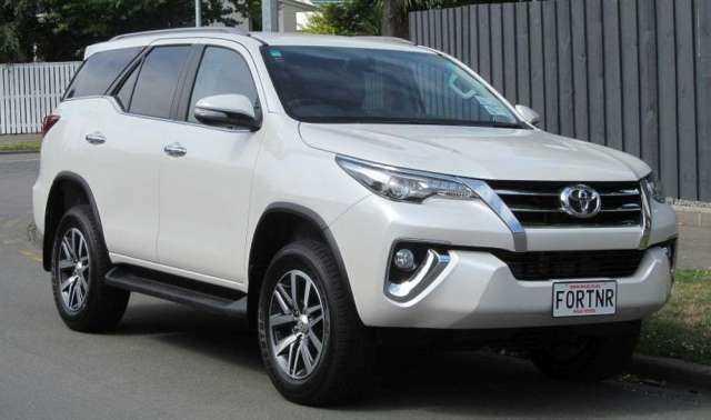 Đánh giá nhanh ưu nhược điểm của Toyota Fortuner