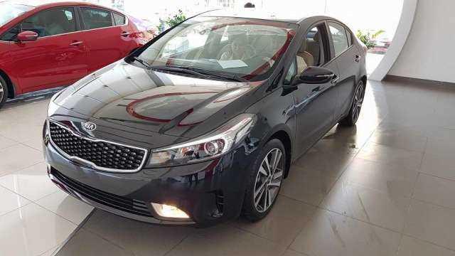 So sánh thiết kế ngoại thất Kia Cerato và Mazda 3