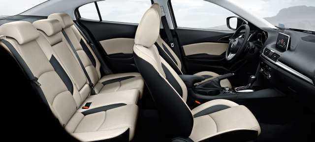 Đánh giá nội thất Mazda3 bản sedan