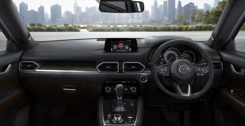 Mazda CX-8 chốt giá 720 triệu đồng tại Úc