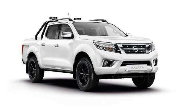 Nissan Navara và Toyota Hilux - thiết kế ngoại thất nào nổi bật hơn