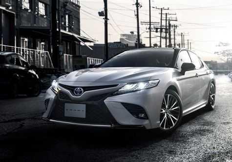 Toyota Camry Sport giá chỉ 770 triệu đồng tại Nhật Bản