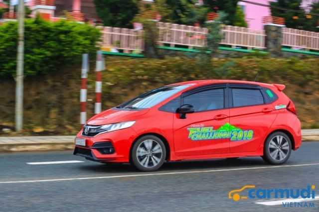 Honda Jazz chỉ