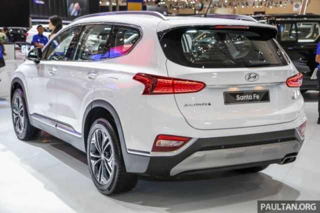 Hyundai SantaFe thế hệ mới “cập bến” Đông Nam Á