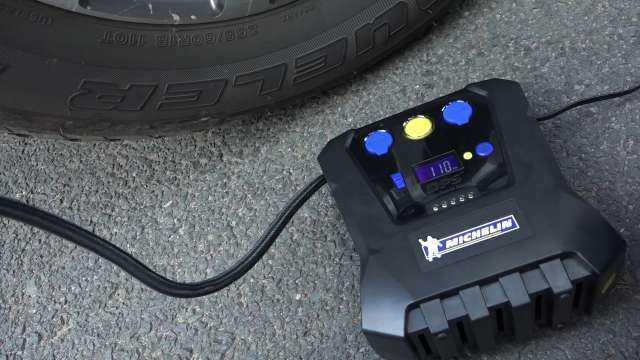 8 món phụ kiện cần có cho xe bán tải