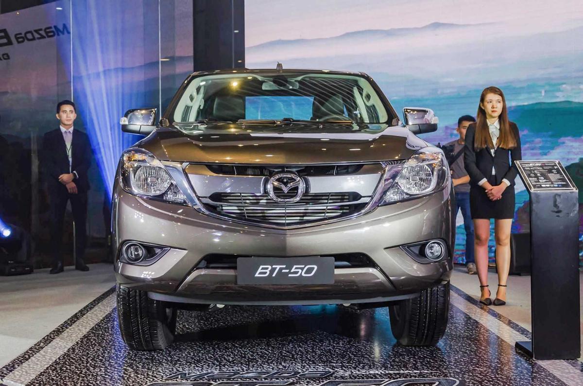 Mazda BT-50 2018 có gì nổi bật để đấu với Ford Ranger?