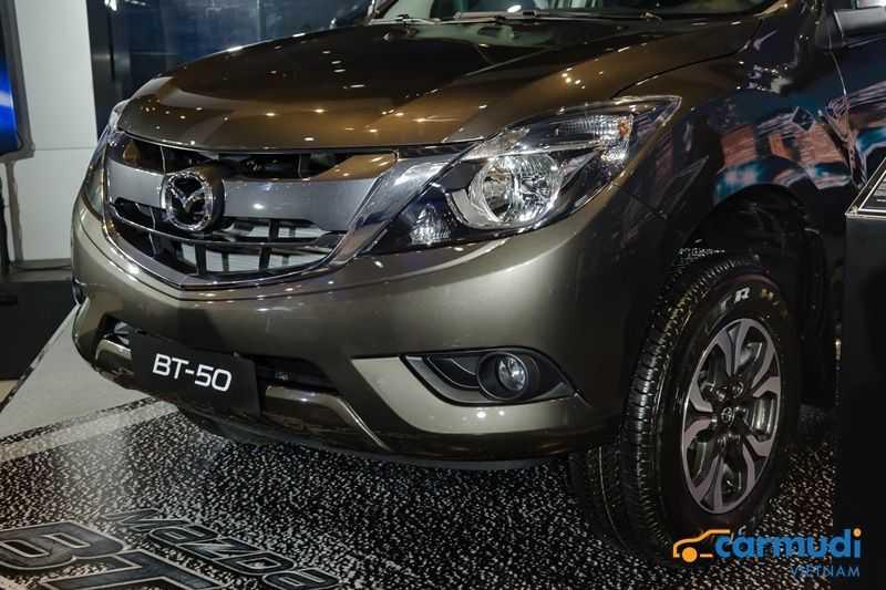 Mazda BT-50 ra mắt phiên bản mới, giá từ 655 triệu đồng