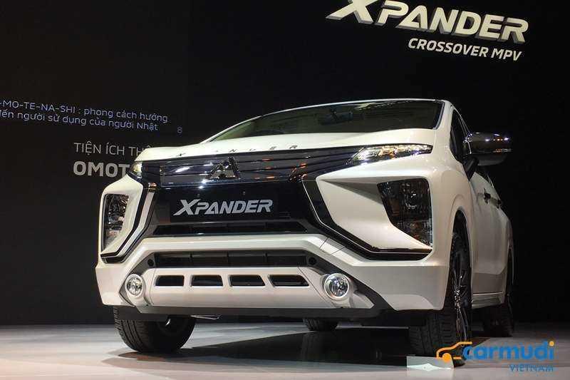 Xe gia đình Mitsubishi Xpander giá 550 triệu có gì hot?