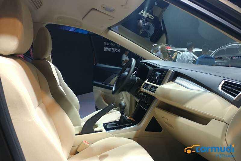 Xe gia đình Mitsubishi Xpander giá 550 triệu có gì hot?