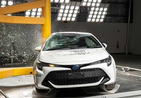 Toyota Corolla Hatchback 2019 đạt chuẩn an toàn 5 sao từ ANCAP