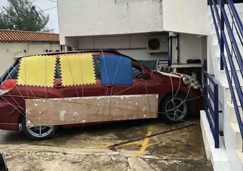 Ô tô “chẳng sợ” bão Mangkhut với tuyệt chiêu độc đáo