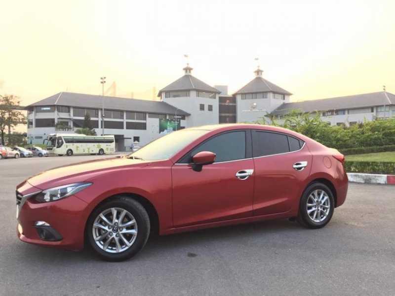 xe Mazda 3 2015
