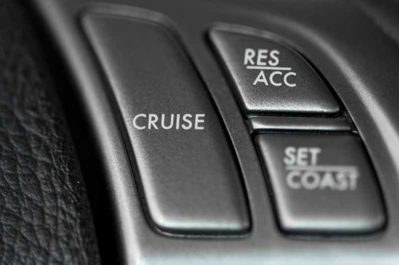 Điều khiển hành trình Cruise Control