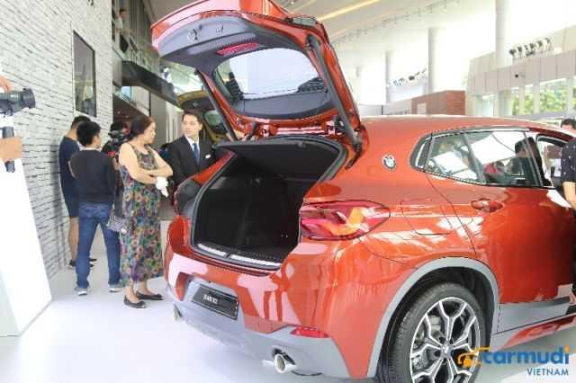 BMW X2 có gì để cạnh tranh với Mercedes-Benz GLA-Class?