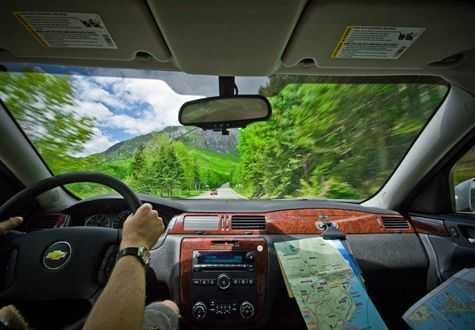 “Phượt” bằng ô tô cần chuẩn bị những gì?