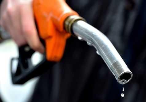 5 thói quen lái xe giúp tiết kiệm nhiên liệu