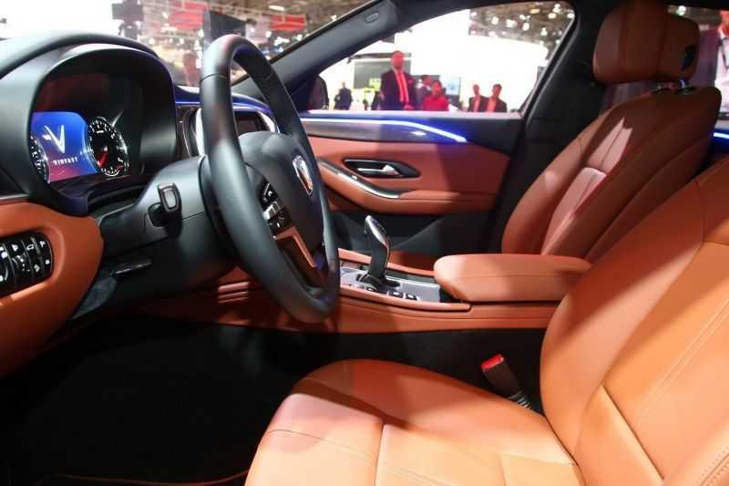 xe Vinfast LUX A2.0