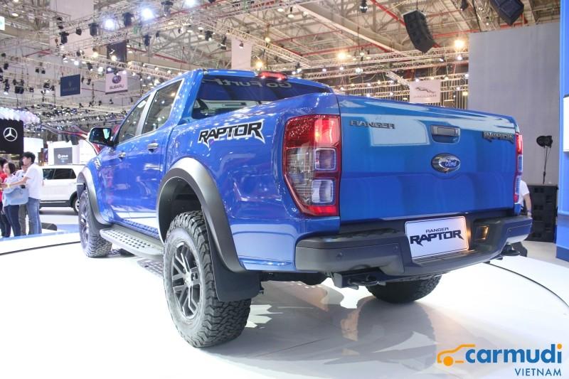 đuôi xe Ford Ranger Raptor 2018