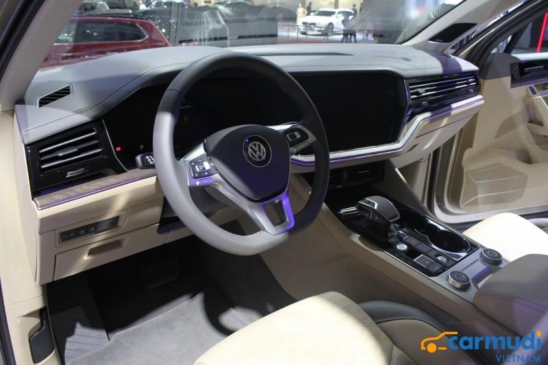 nội thất xe Volkswagen Touareg