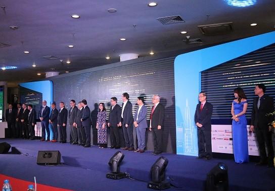 VMS 2018 - Triển lãm ô tô lớn nhất từ trước đến nay chính thức khai màn