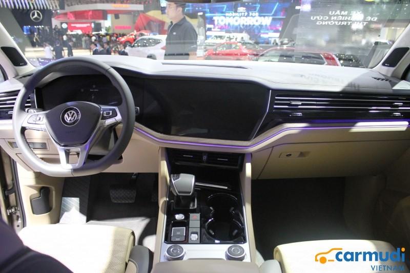 bảng táp lô xe Volkswagen Touareg