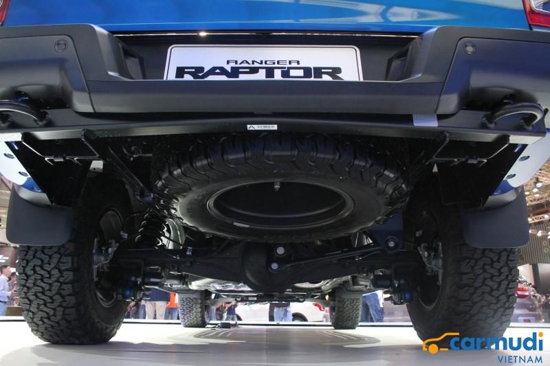 cản sau Ford Ranger Raptor 2018