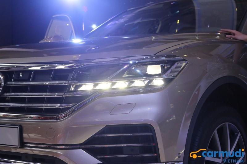 đèn pha xe Volkswagen Touareg