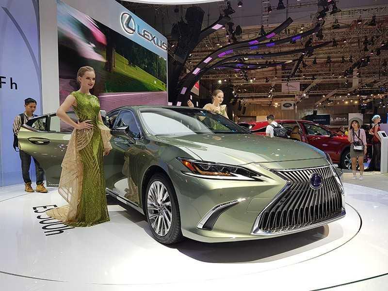 [VMS 2018] - 5 mẫu xe sedan “hot” nhất tại Triển lãm Ô tô Việt Nam 2018