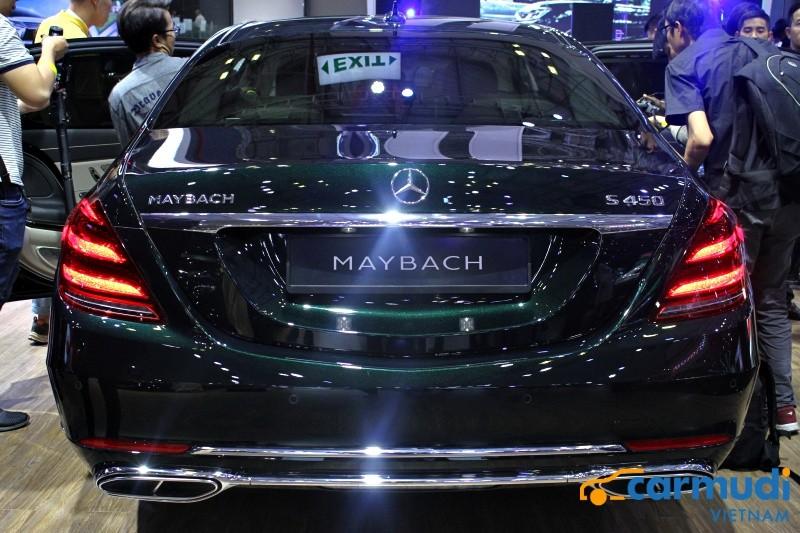 phần đuôi xe maybach s560