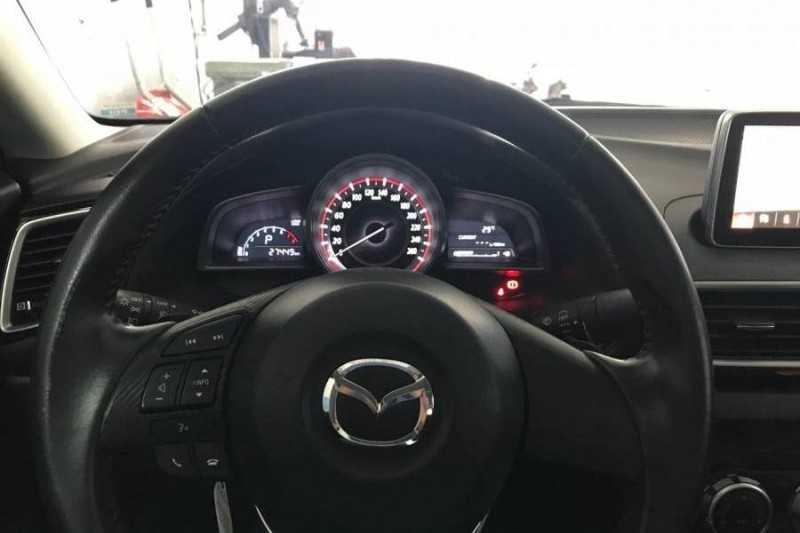 xe Mazda 3 AT 2015