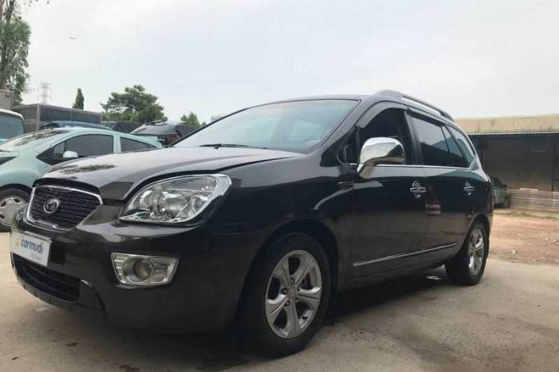  KIA Carens đời 2010-2011