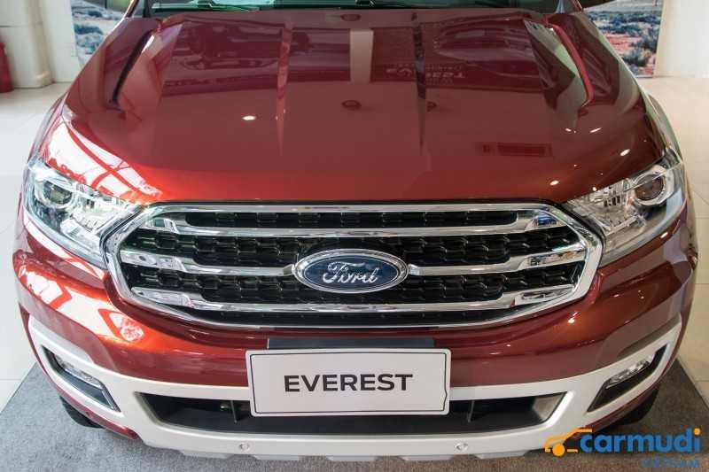 đầu xe Ford Everest 2018
