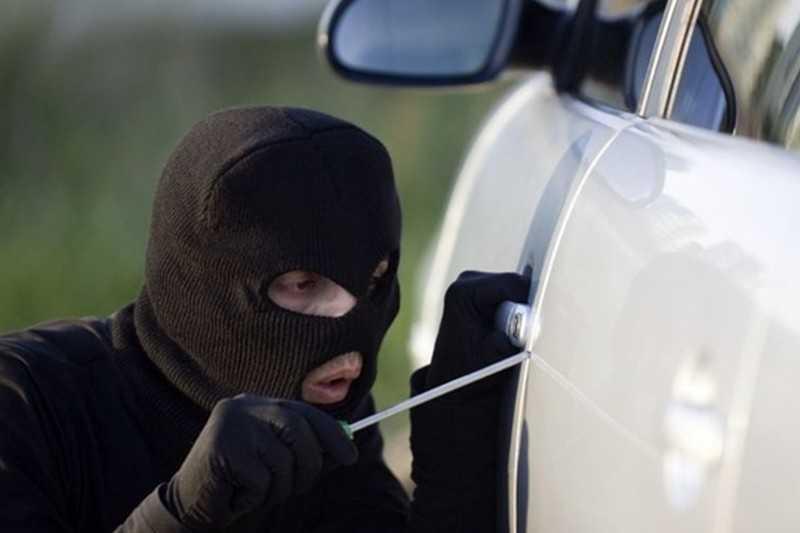 Bị trộm cắp tấn công