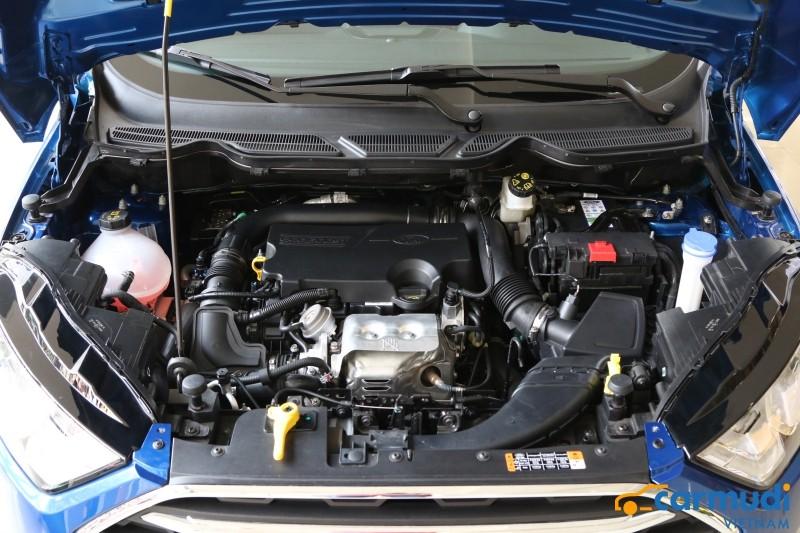 xe Ford EcoSport Titanium 2018