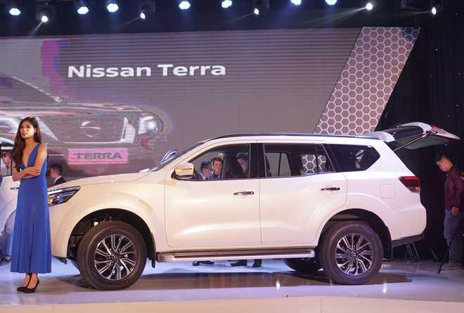 Thân xe Nissan Terra