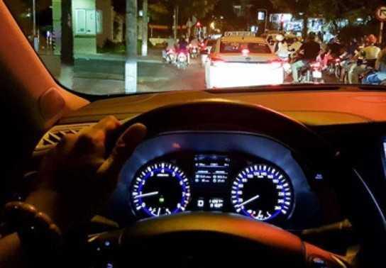 Lái xe người khác cần lưu ý điều gì?