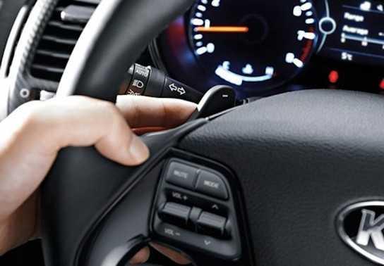 4 công dụng của lẫy chuyển số trên vô lăng