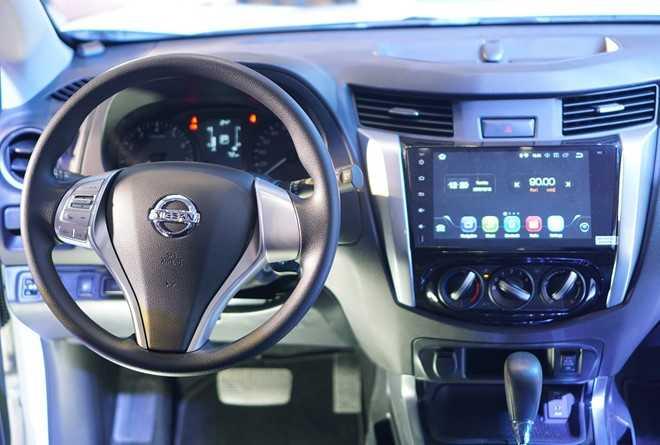 Nissan Terra có giá từ 988 triệu đồng tại Việt Nam