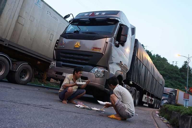 Chế độ ăn không cân đối