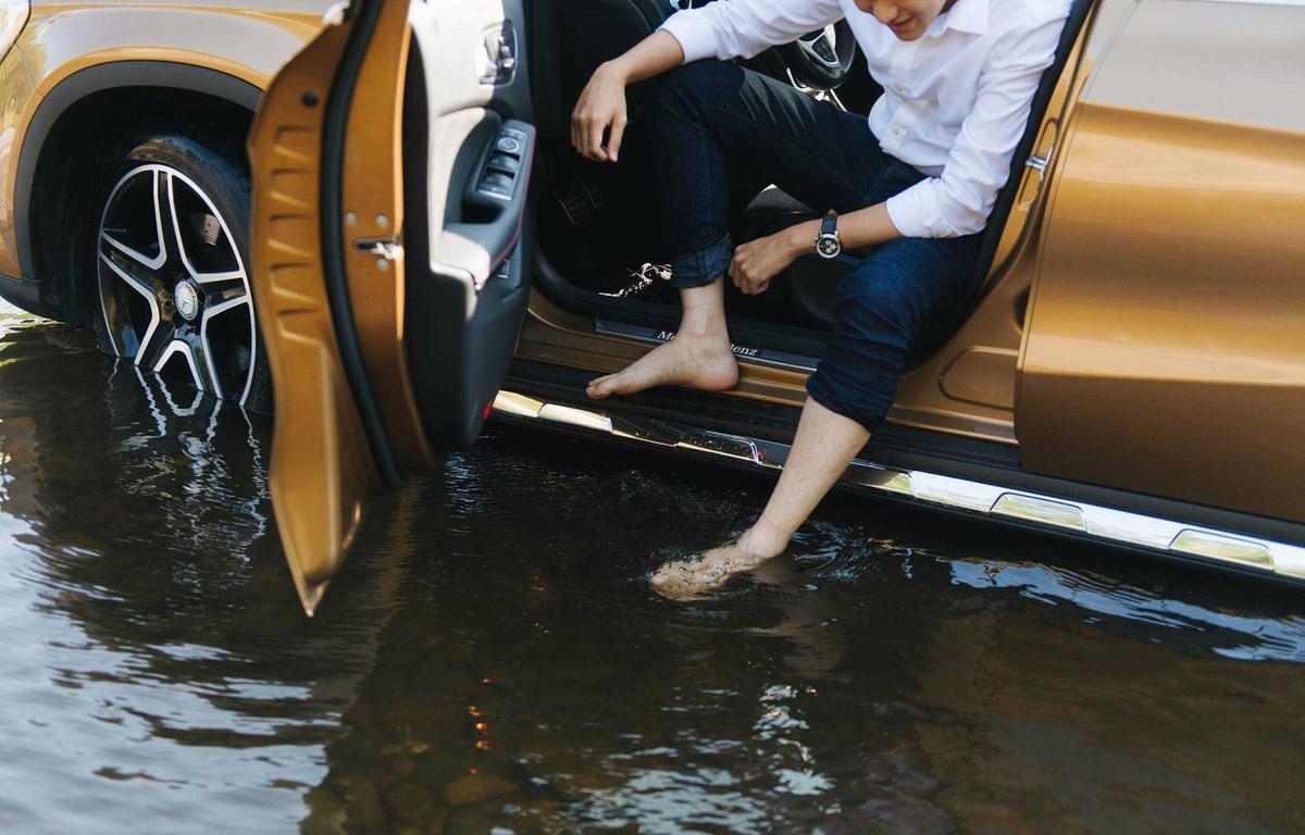 động cơ ô tô bị thuỷ kích