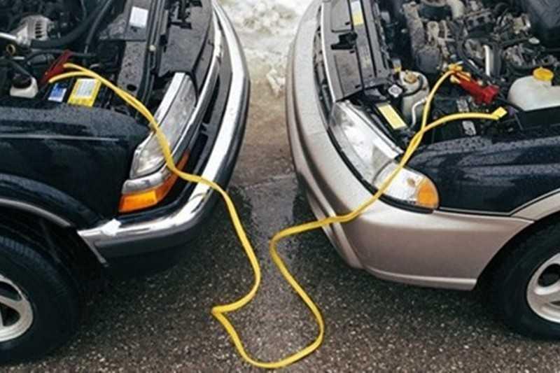 Nhờ hỗ trợ từ xe khác