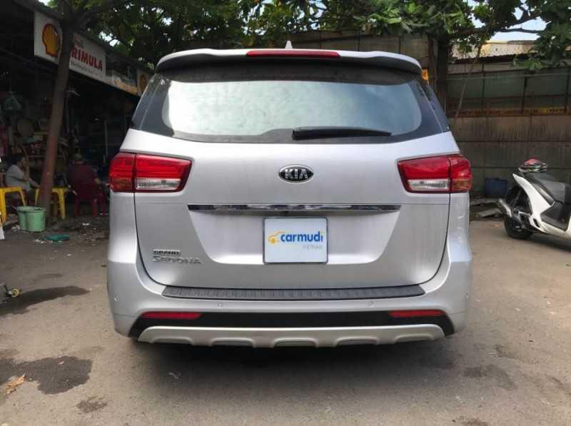xe ô tô Kia Sedona AT 2014 | Carmudi.vn