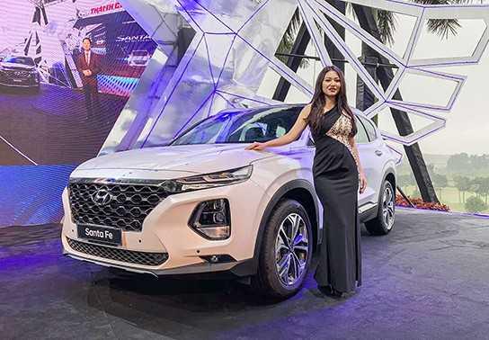 Hyundai SantaFe 2019 ra mắt thị trường Việt, giá từ 995 triệu đồng