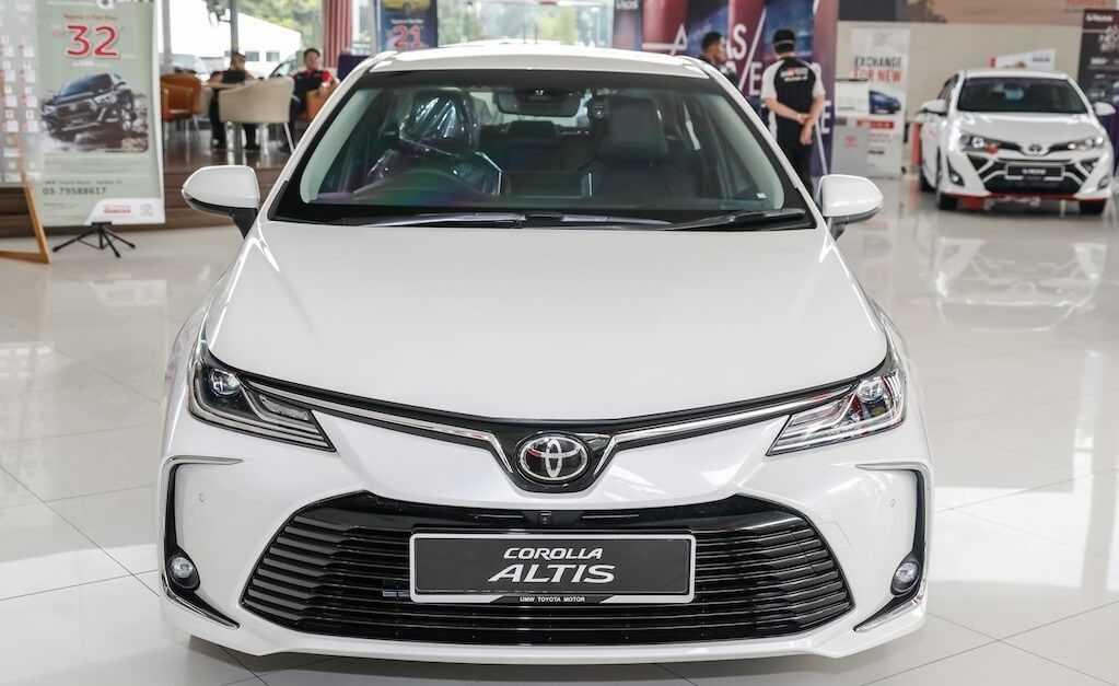 Toyota Corolla Altis mới