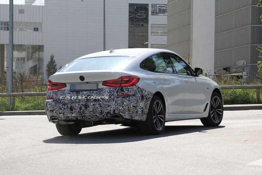 Đuôi xe nguyên mẫu BMW 6-Series GT mới