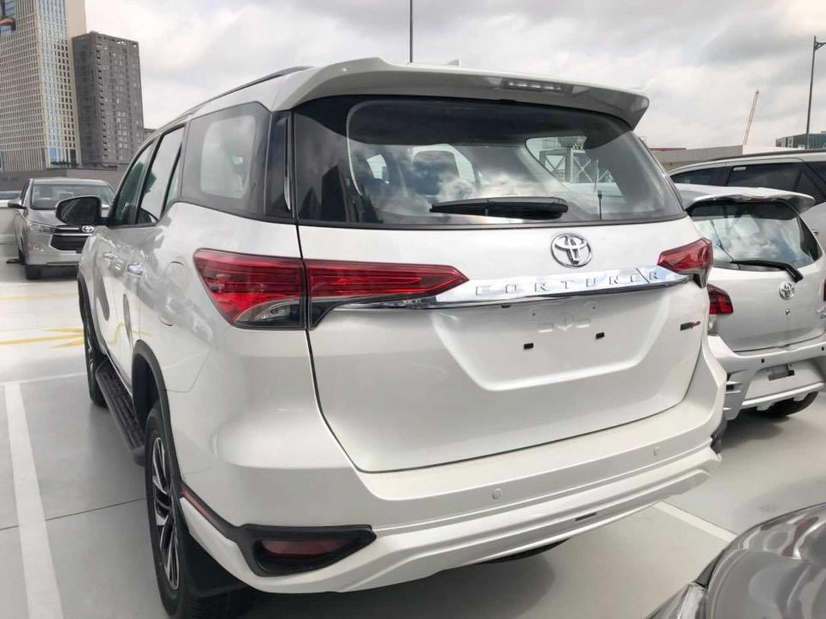 Toyota Fortuner phiên bản TRD