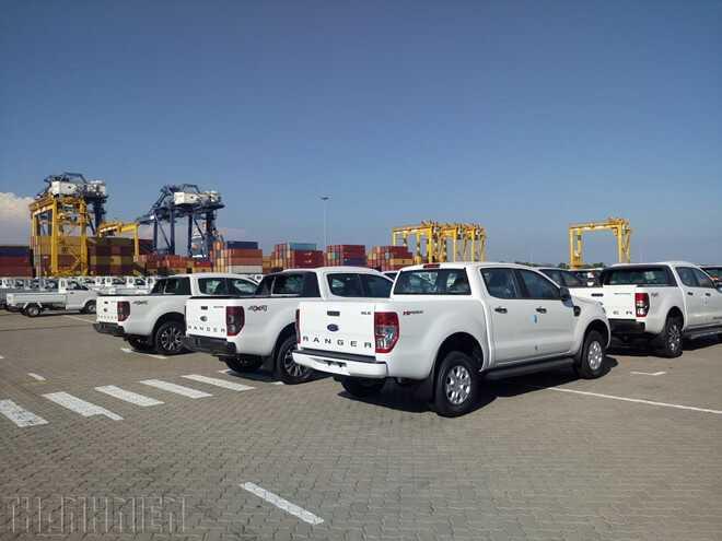 Các mẫu bán tải tiếp tục nhận sự "ghẻ lạnh" từ khách hàng Việt bất chấp mọi khuyến mãi