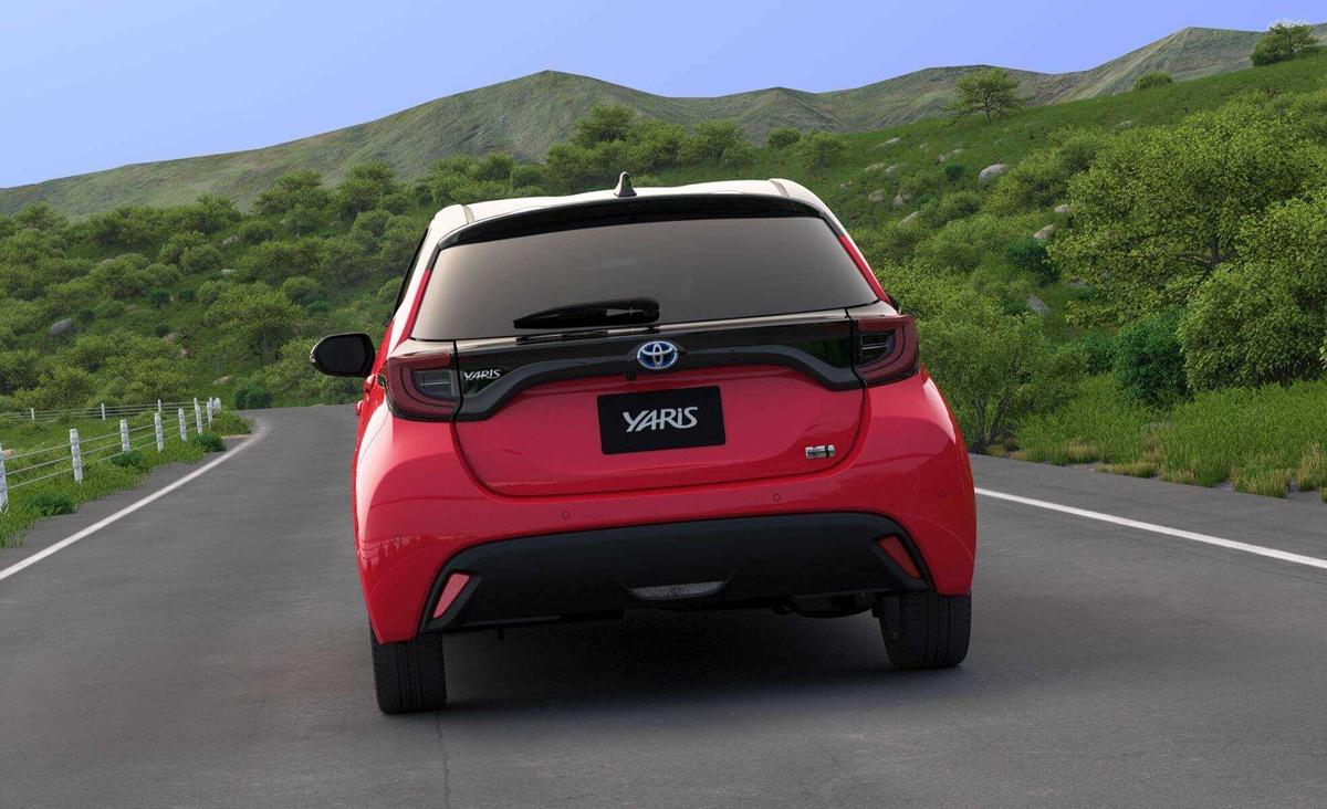 đuôi xe Toyota Yaris 2020