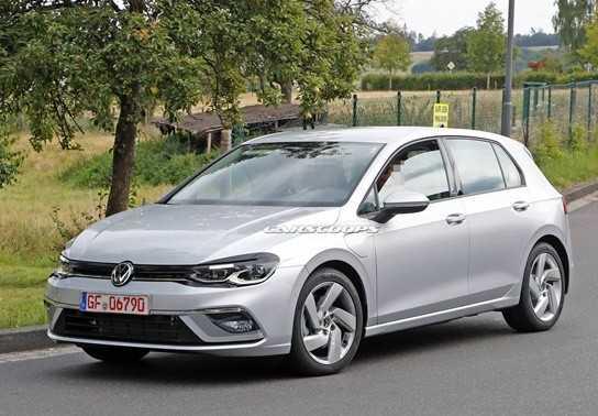 Lộ diện mẫu xe cạnh tranh ngôi vị bán chạy nhất thế giới của Toyota Corolla